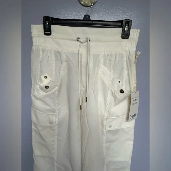 NWT Athleta+Alicia Keyes off White gauze Cargo Pants with and Elastic Cuffs 8